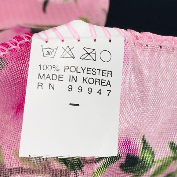 Space Age Inc. Roses and Vines Scarf, Pink - Picture 4 of 5